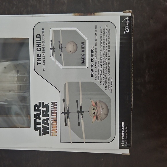 Star Wars The Child Motion Sensing Flying Toy - Picture 7 of 11